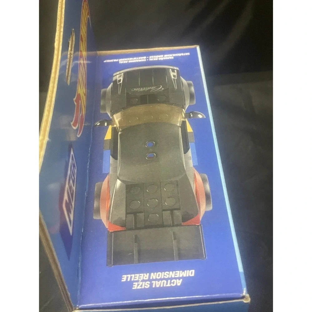 Mega Hot Wheels: 90pc '16 CADILLAC ATS-V R Building Set (2022) #HHL96‎